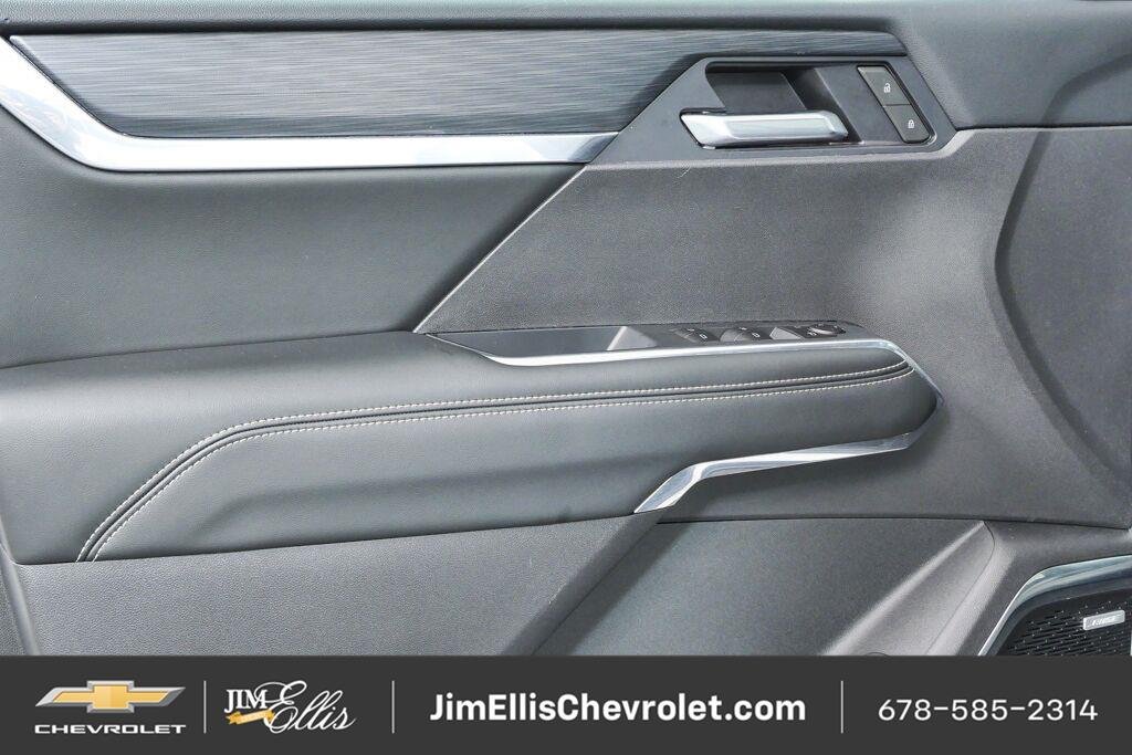 Certified Used 2025 Summit White GMC Elevation image 7