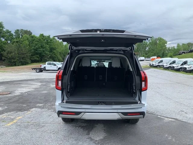 New 2026 Silver Ford MAX Platinum® image 9