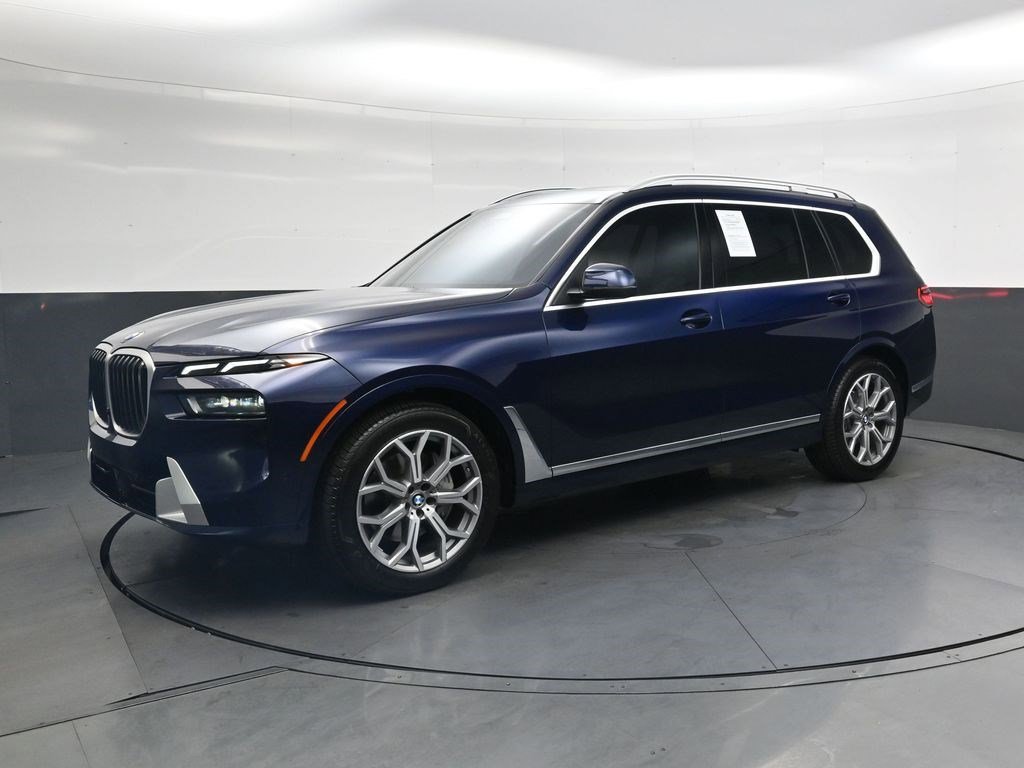 Used 2026 Tanzanite Blue II Metallic BMW xDrive40i image 8