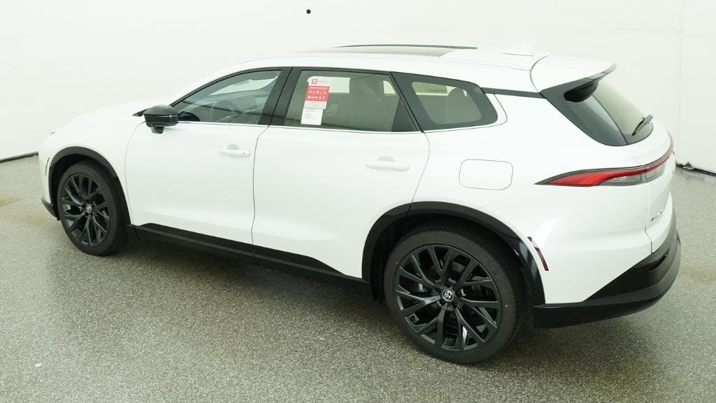 New 2026 Oxygen White Toyota Limited image 12