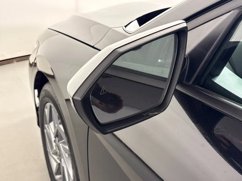 Used 2024 Black Hyundai SEL image 13