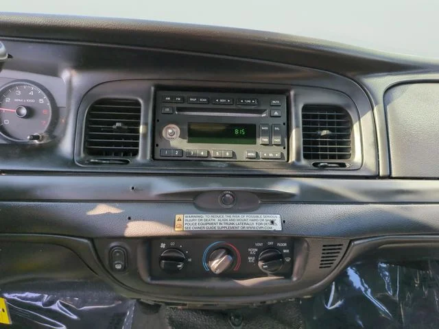 Used 2010  Ford Police Interceptor image 20