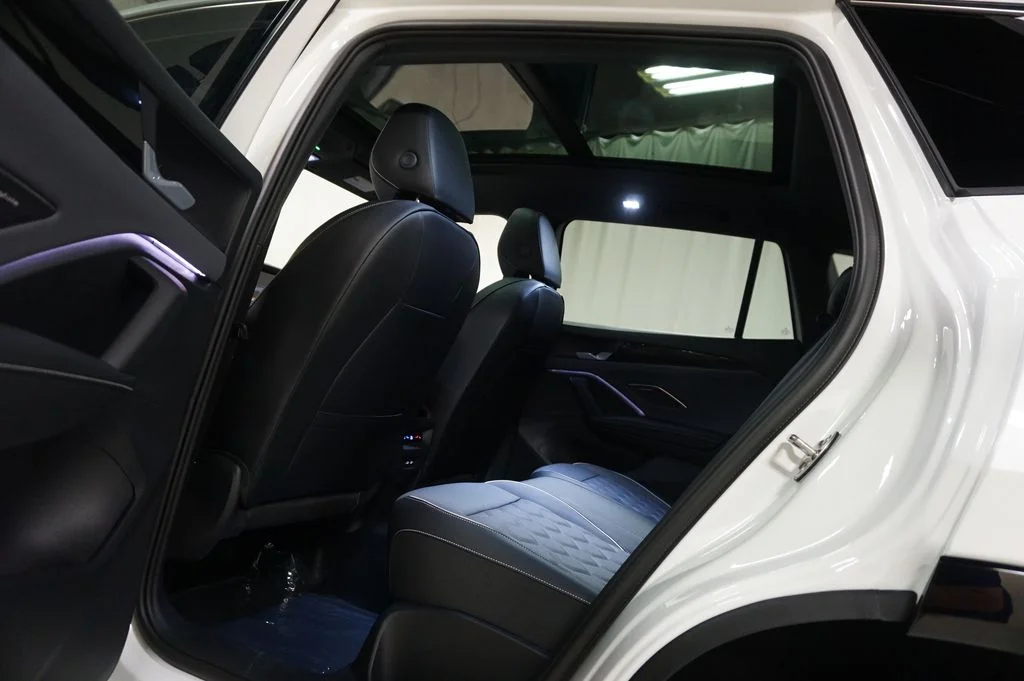New 2026 Opal White Volkswagen 2.0T SEL R-Line Turbo image 31