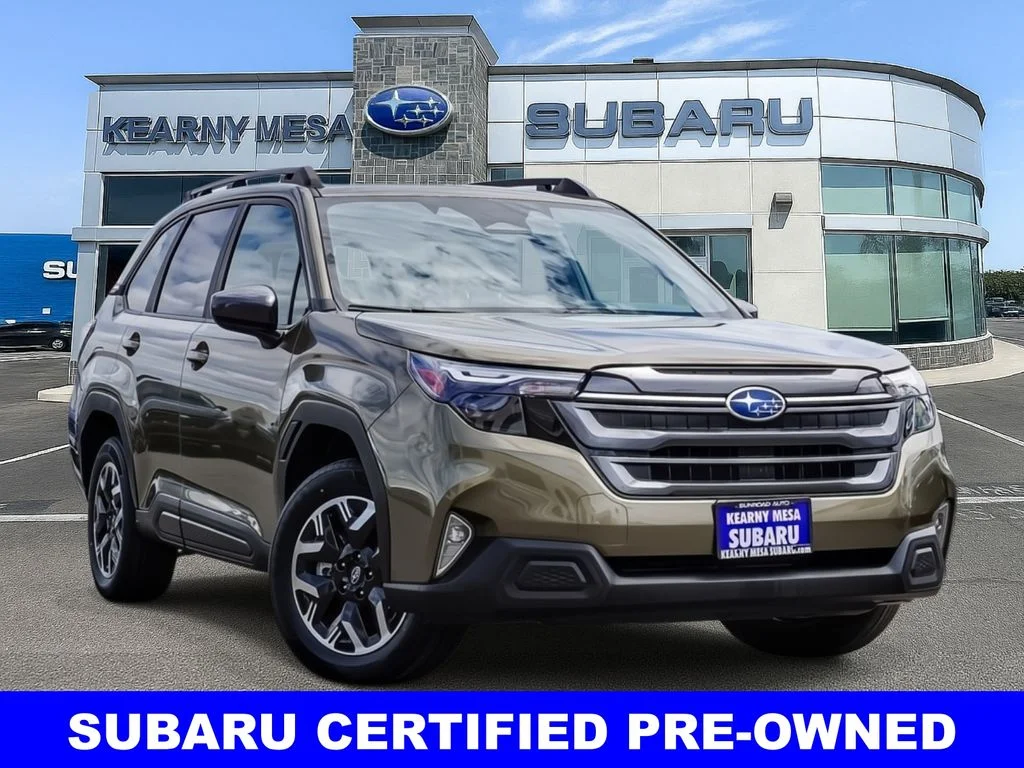 2025 Subaru Forester Premium's photo