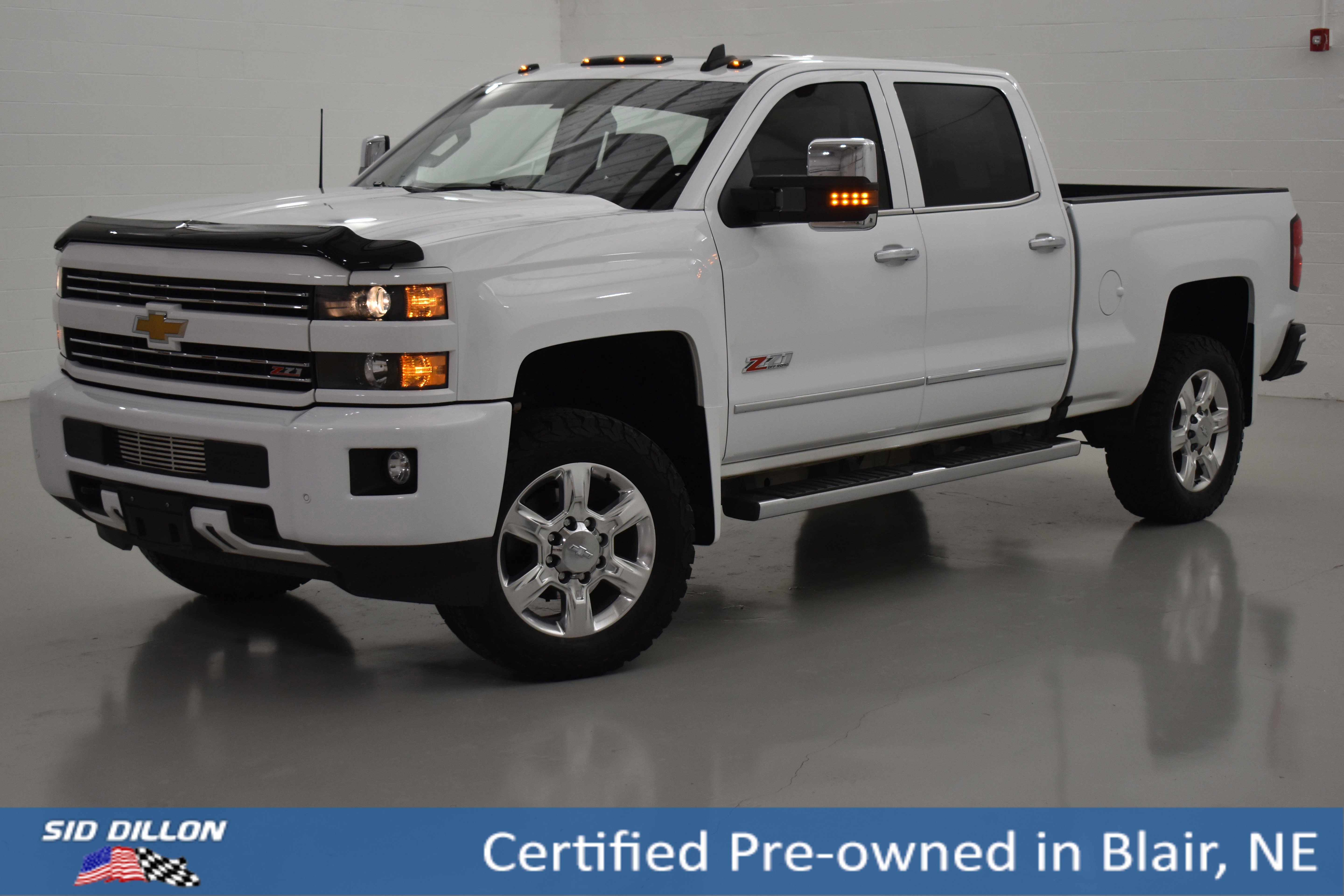 2017 Chevrolet Silverado HD LTZ 4WD Crew Cab Standard Box's photo