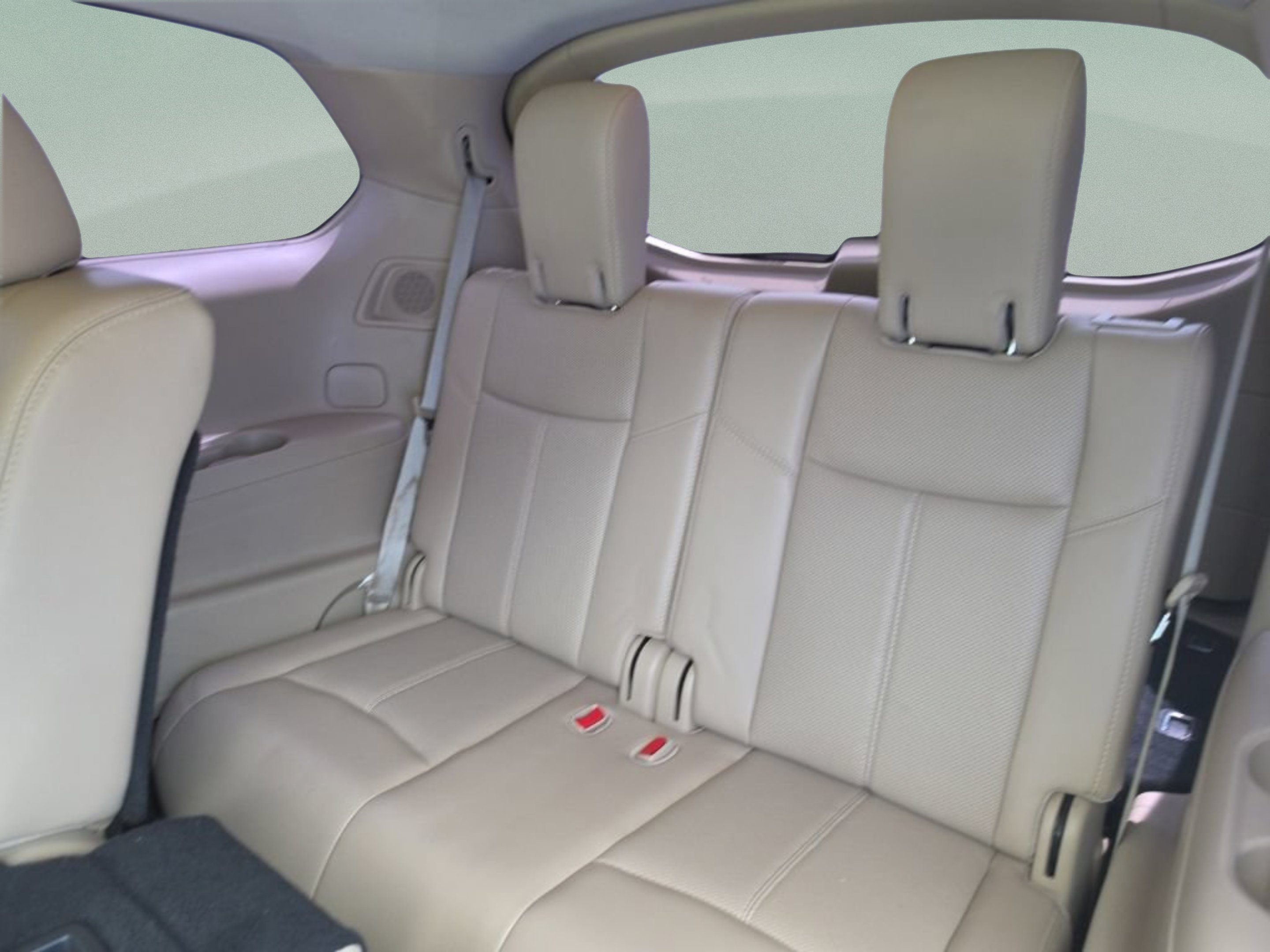 Used 2018 Black Nissan Platinum image 24