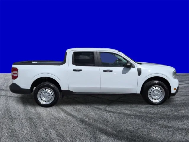 Certified Used 2022 Oxford White Ford XL image 3