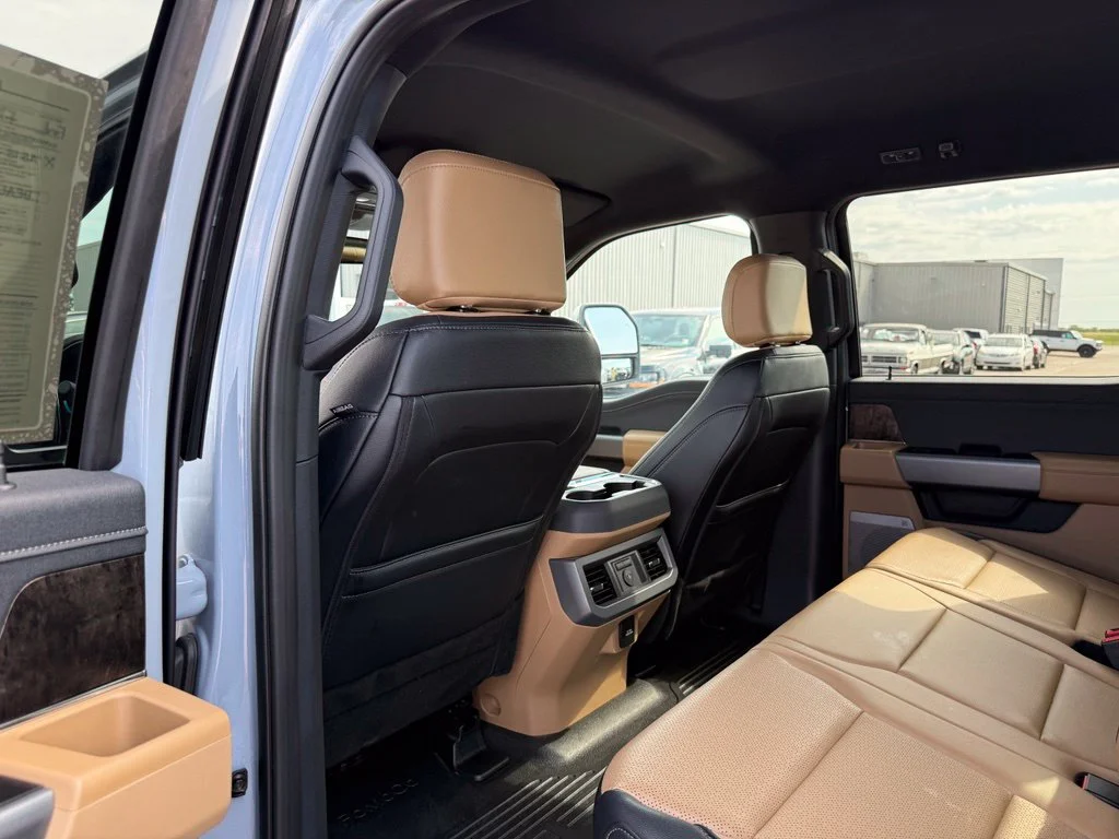 Used 2025 Gray Ford Lariat image 12