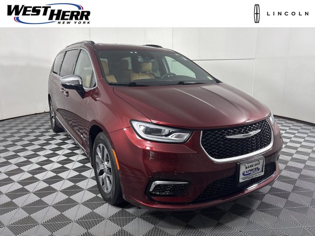 2023 Chrysler Pacifica Hybrid Pinnacle