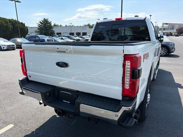 New 2026 Star White Metallic Tri-Coat Ford F-350® Lariat® image 3