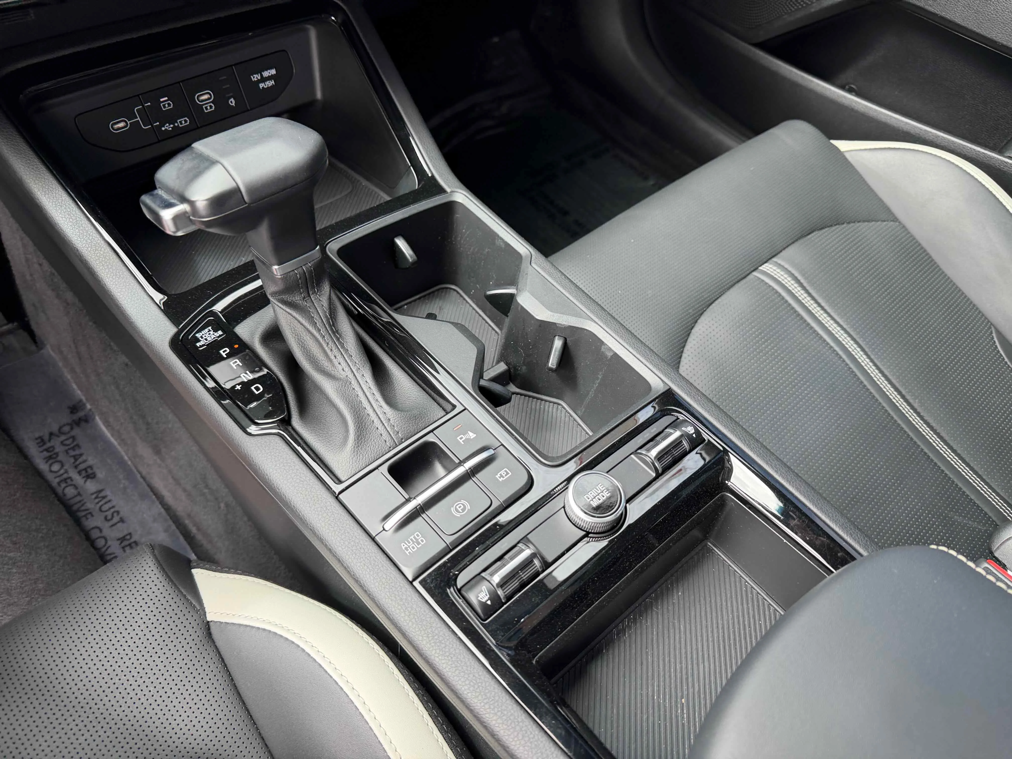 Used 2025 Wolf Gray Kia GT-Line image 24