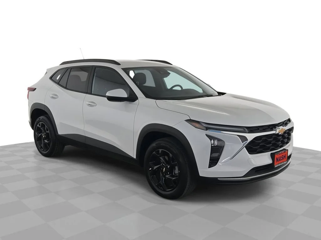 2025 Chevrolet Trax LT's photo