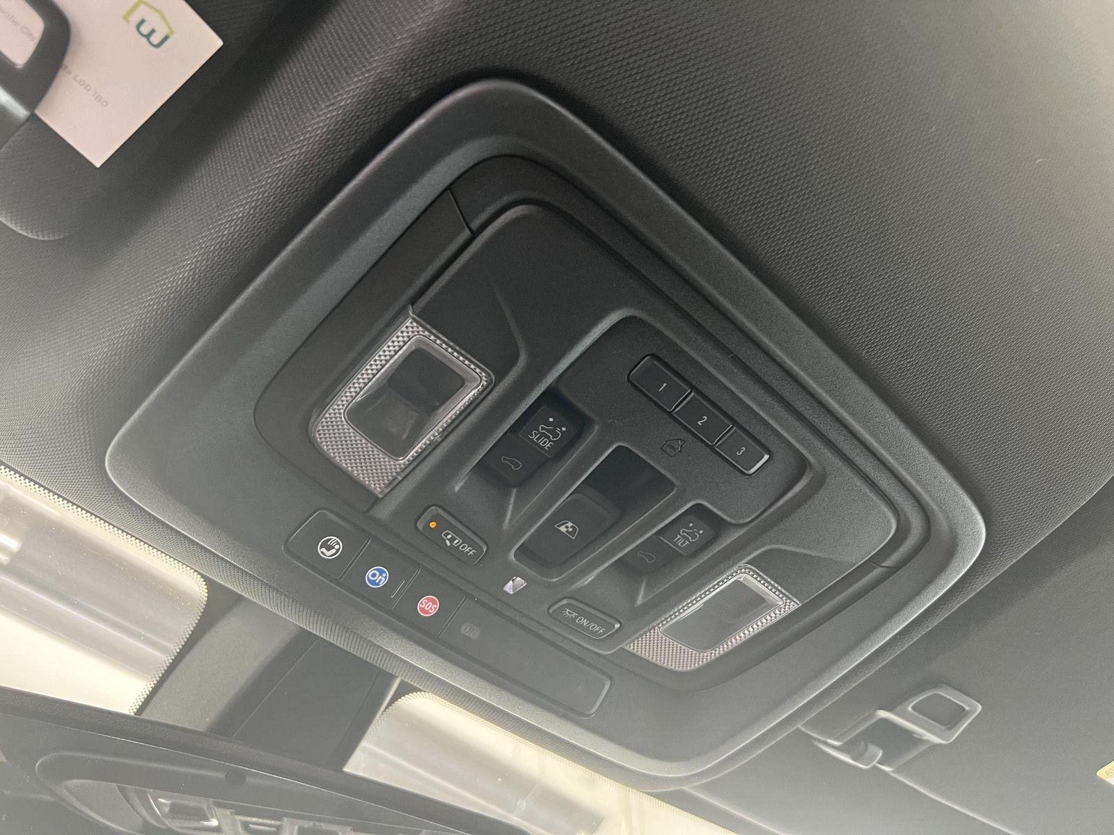 Used 2021 BLACK Chevrolet High Country image 22