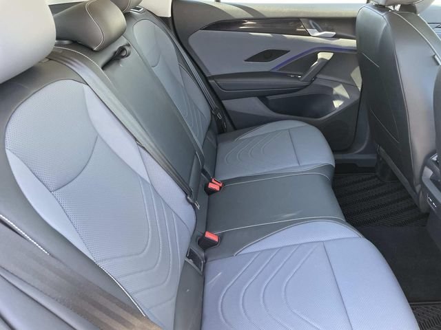 Used 2026 Platinum Gray Metallic Volkswagen 2.0T SE image 25