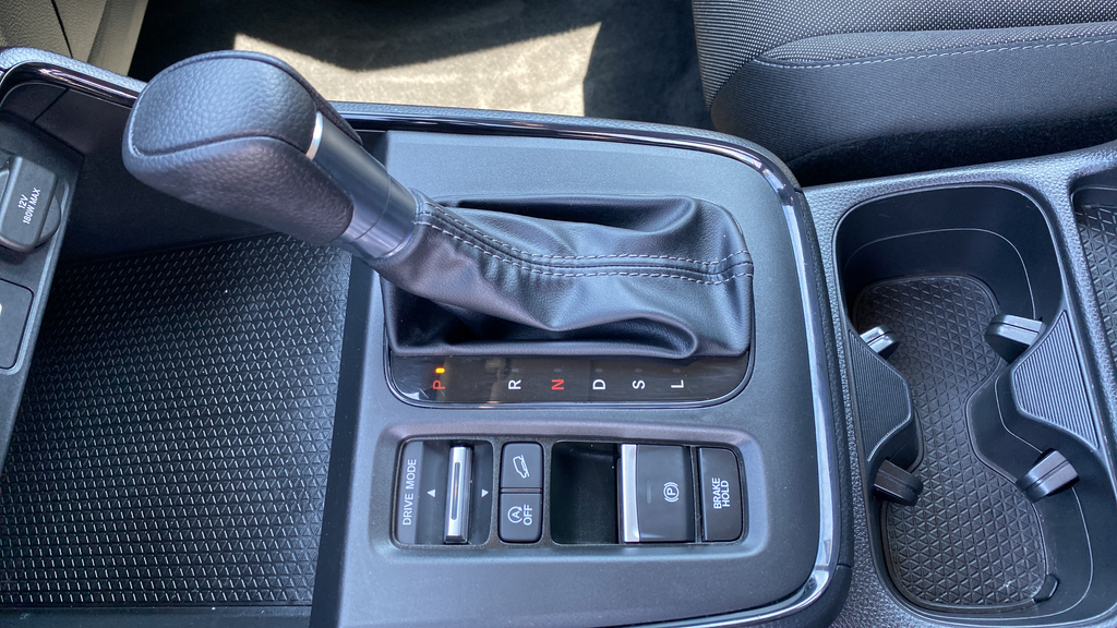 Certified Used 2024 Black Honda LX image 19