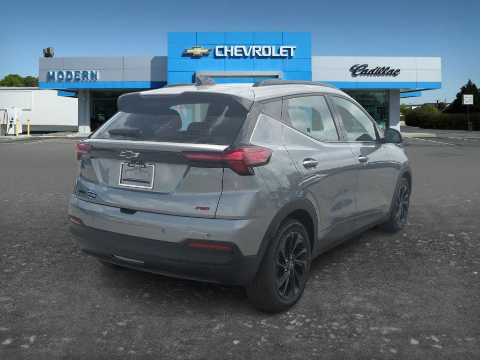 2027 Chevrolet Bolt RS - Photo 5