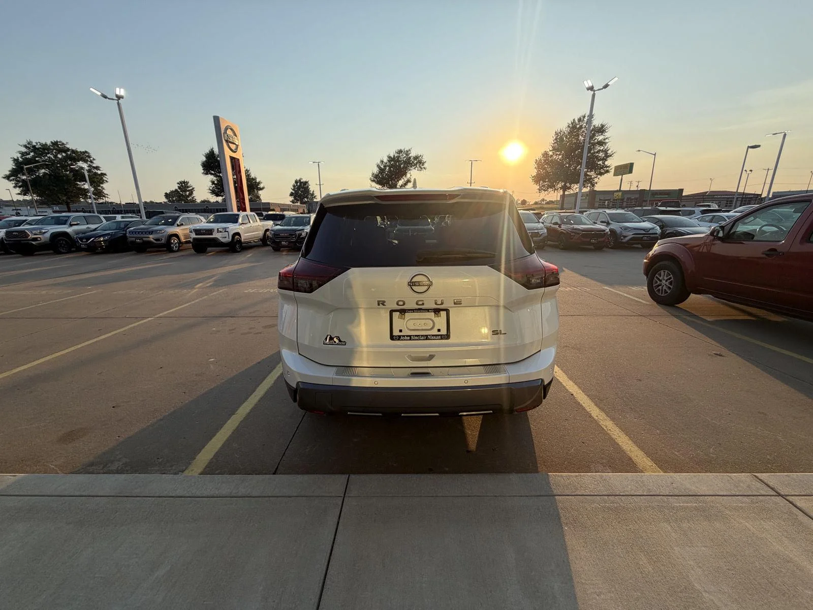 Certified Used 2024 Everest White Pearl Nissan SL image 6