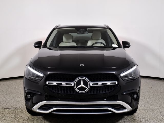 Certified Used 2025 Black Mercedes-Benz GLA 250 image 11