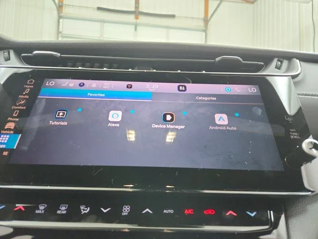 New 2026 White Jeep Altitude image 32