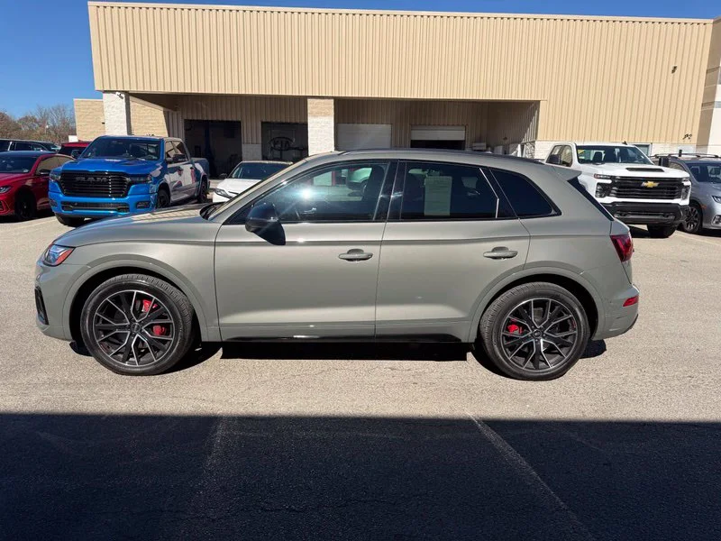 Used 2024 Gray Audi Premium Plus image 19