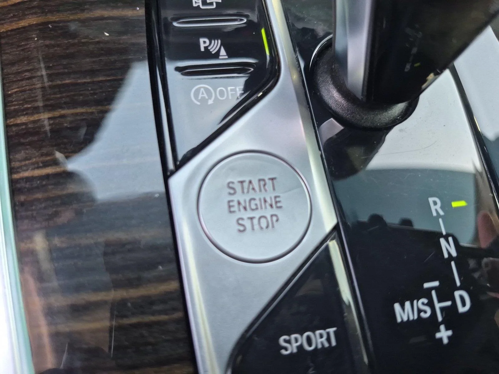Used 2020 Manhattan Green Metallic BMW xDrive40i image 28