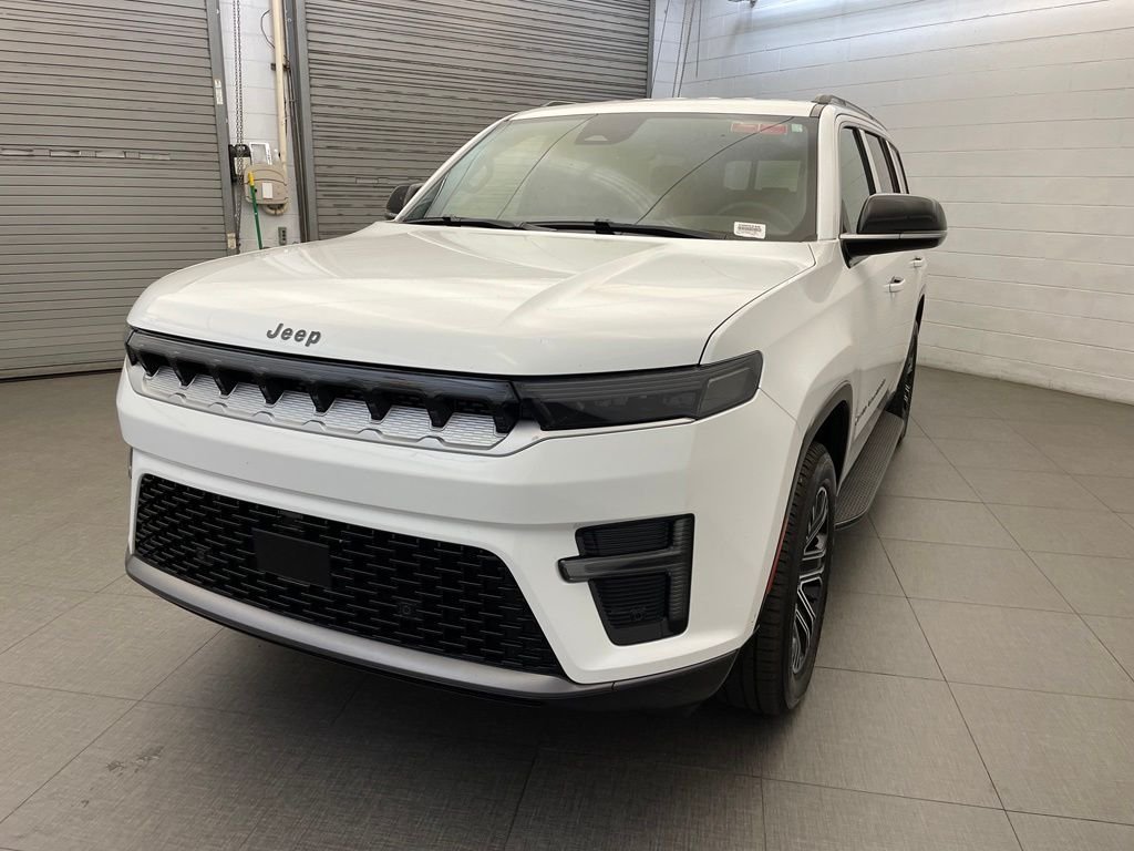 New 2026 Bright White Clear-Coat Exterior Paint Jeep  image 8