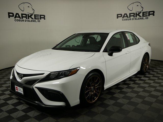 Used 2024 Ice Cap Toyota SE Nightshade AWD image 1