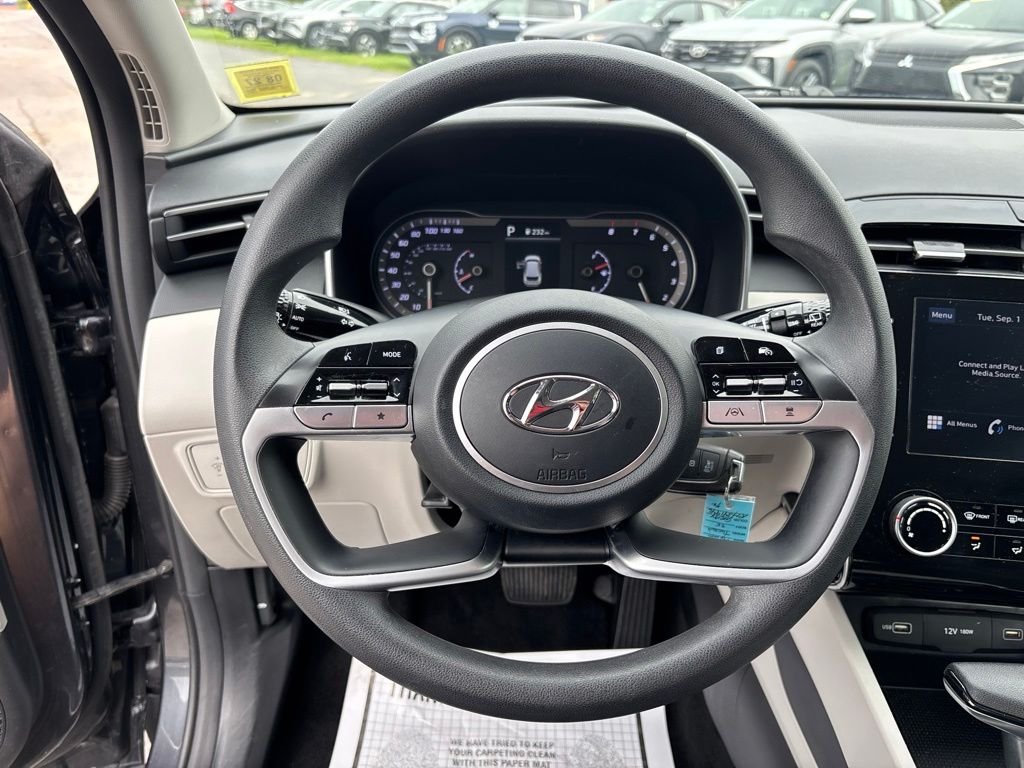 Used 2024 Gray Hyundai SE image 21