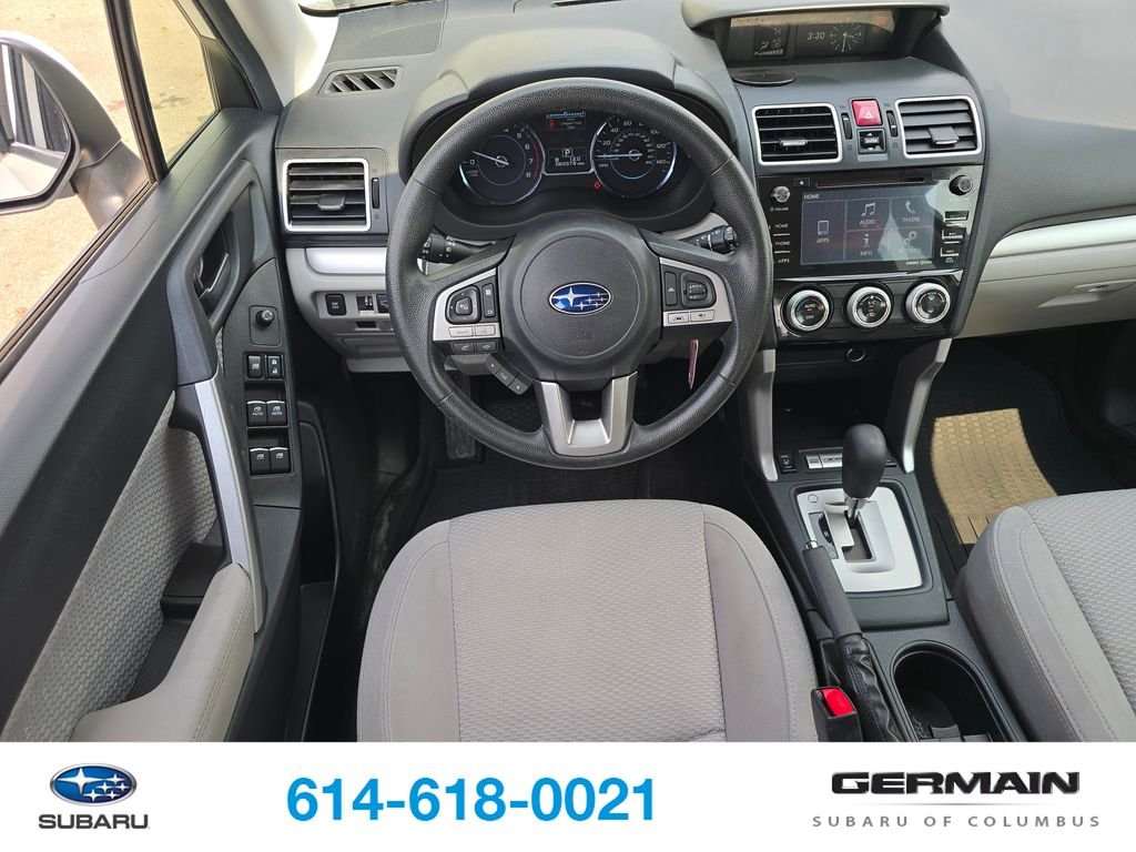 Used 2017 White Subaru 2.5i Premium image 17