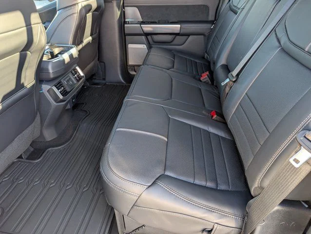 New 2026 Agate Black Metallic Ford Platinum® image 27