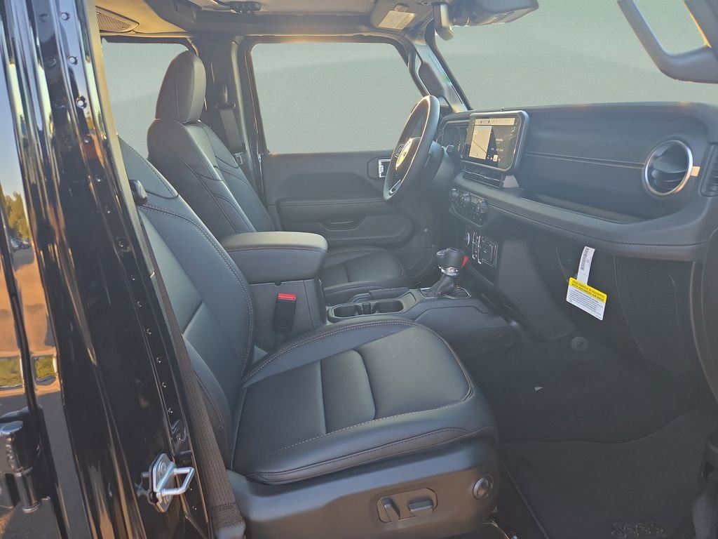 New 2025 Black Jeep Sport S image 19