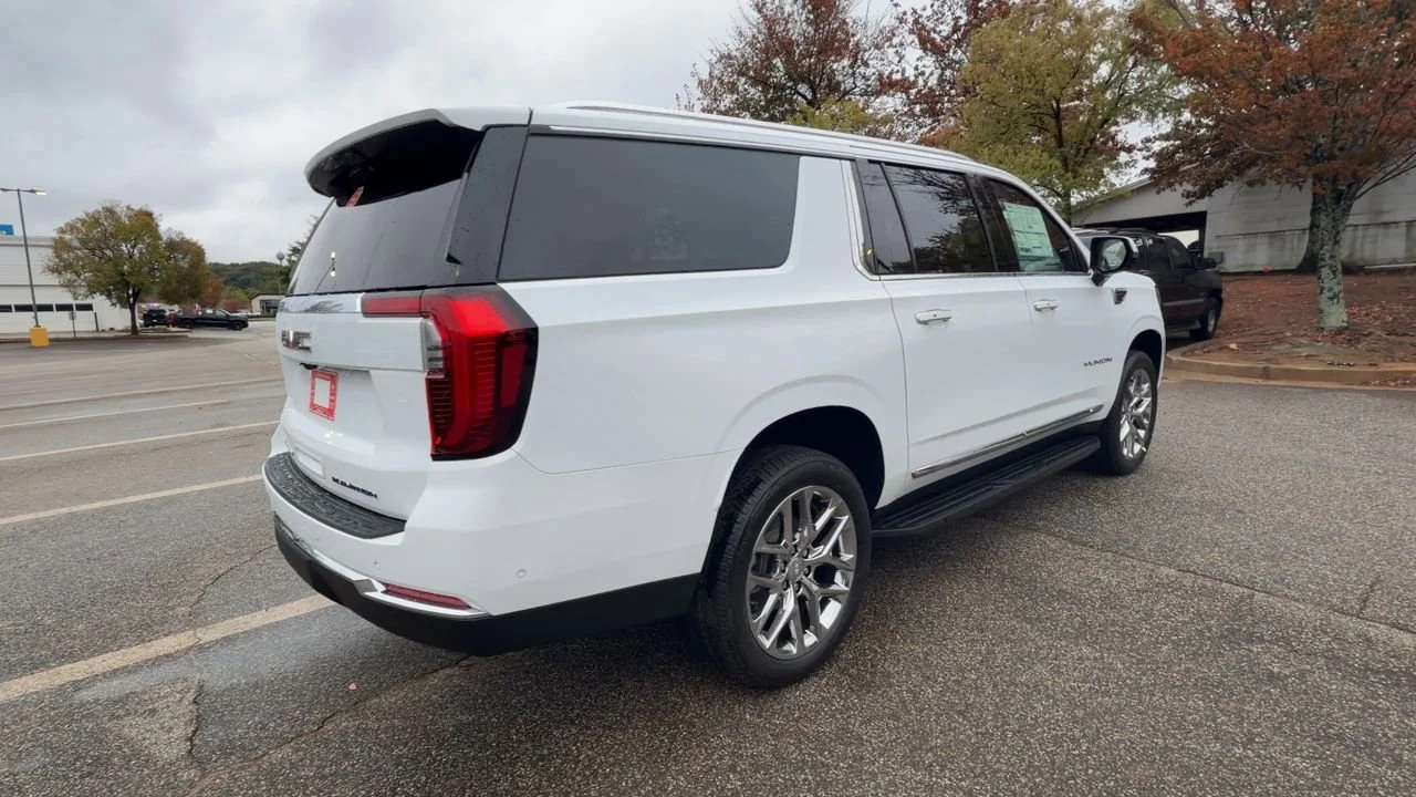 Used 2026 Summit White GMC Elevation image 8