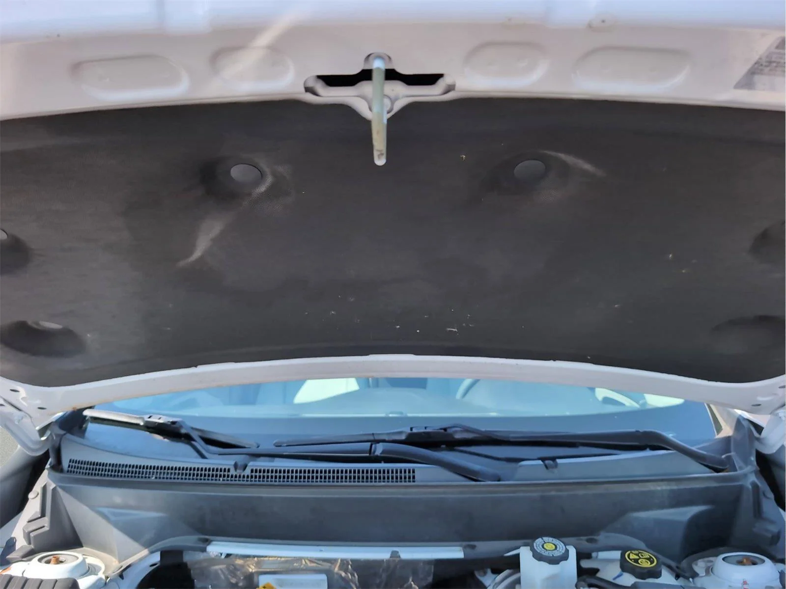 Used 2022 Summit White GMC SLE image 11
