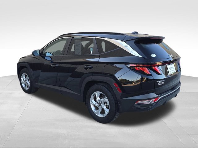 Used 2024 Black Hyundai SEL image 3