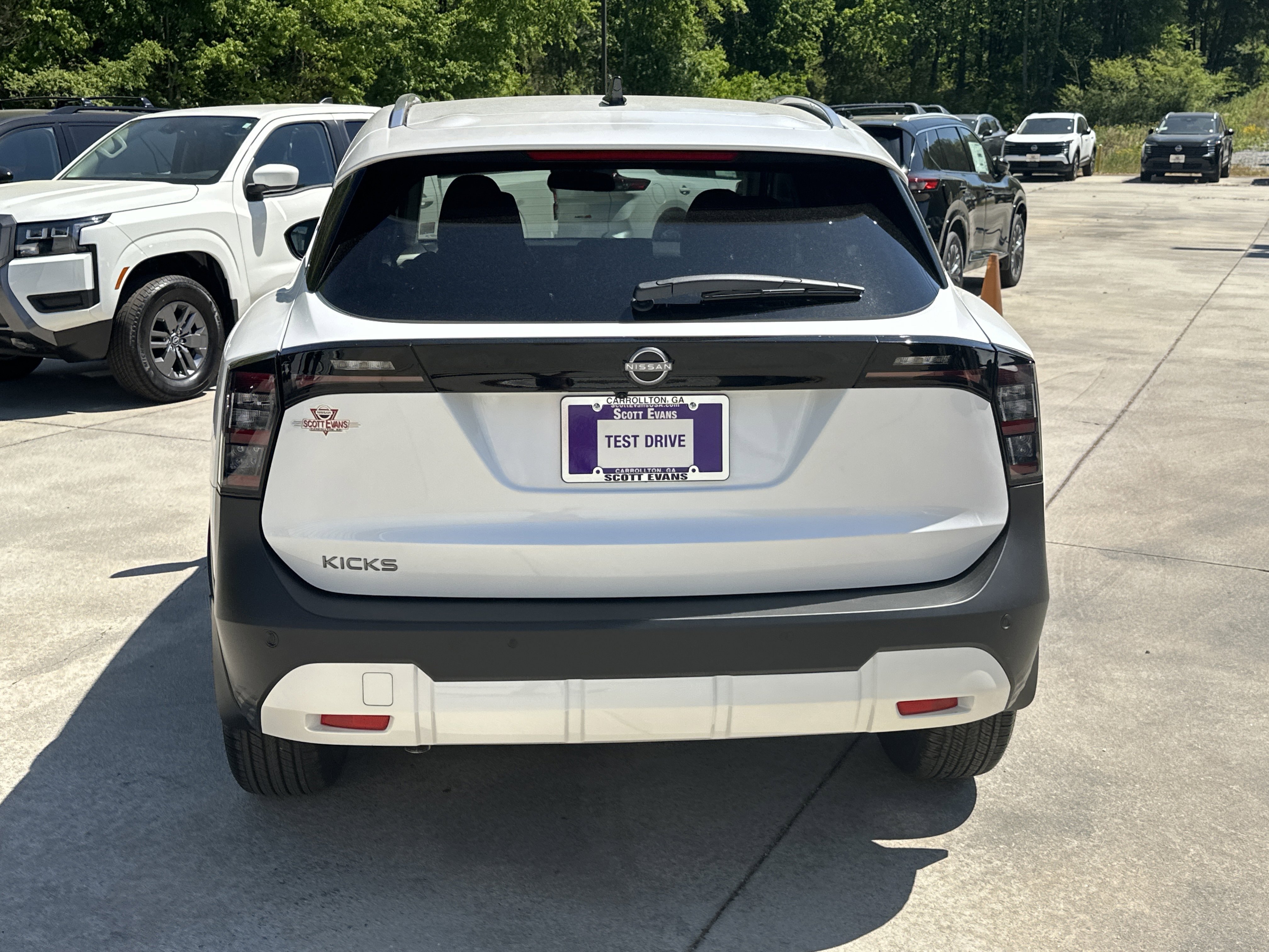 New 2026 Aspen White Tricoat Nissan SV image 7