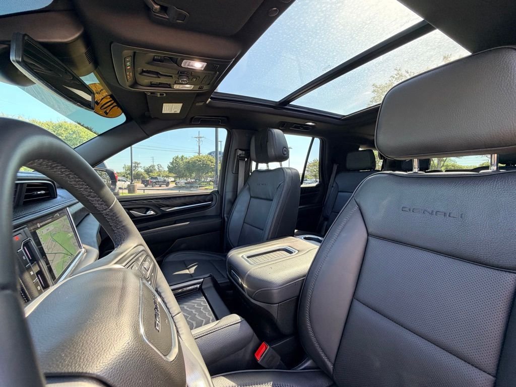 Used 2023 Black GMC Denali image 34