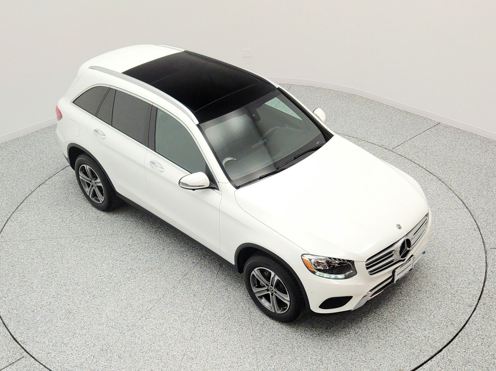 Used 2019 Polar White Mercedes-Benz GLC 300 SUV image 25