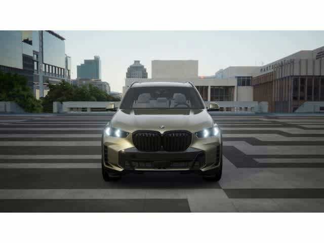 Used 2026 Manhattan Green Metallic BMW xDrive50e image 3