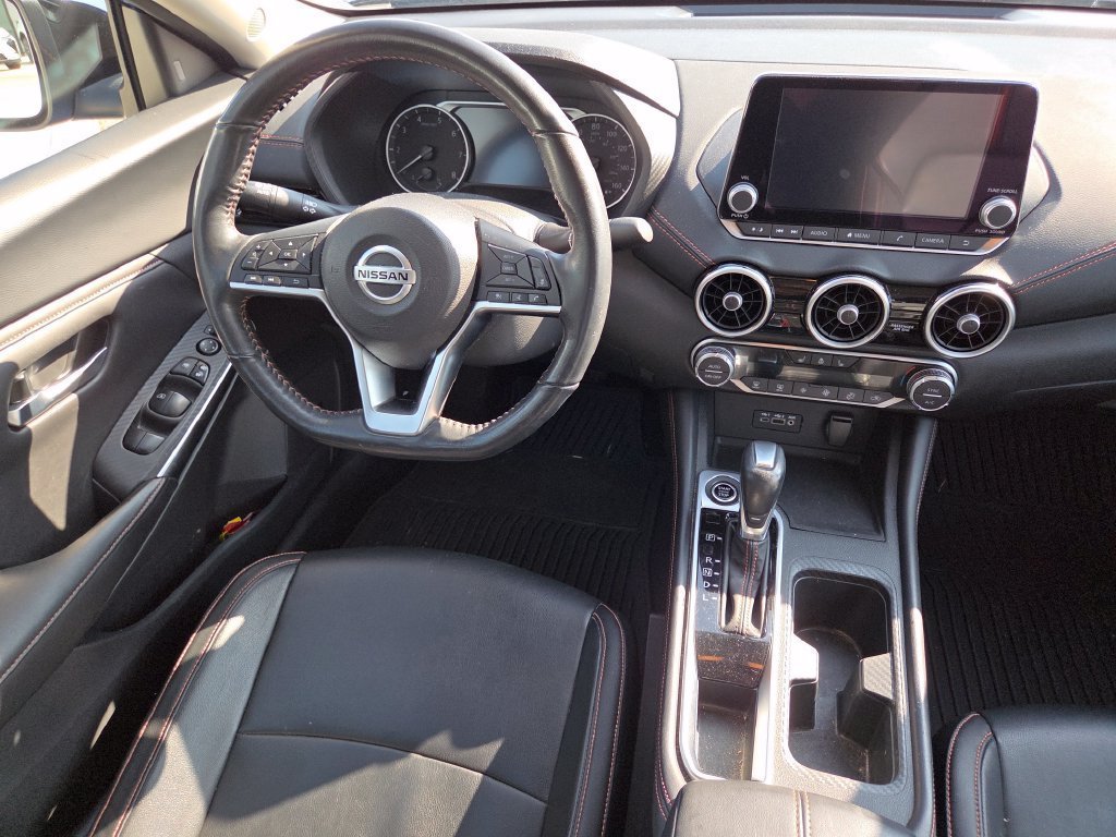 Used 2023 Electric Blue Metallic Nissan SR image 31