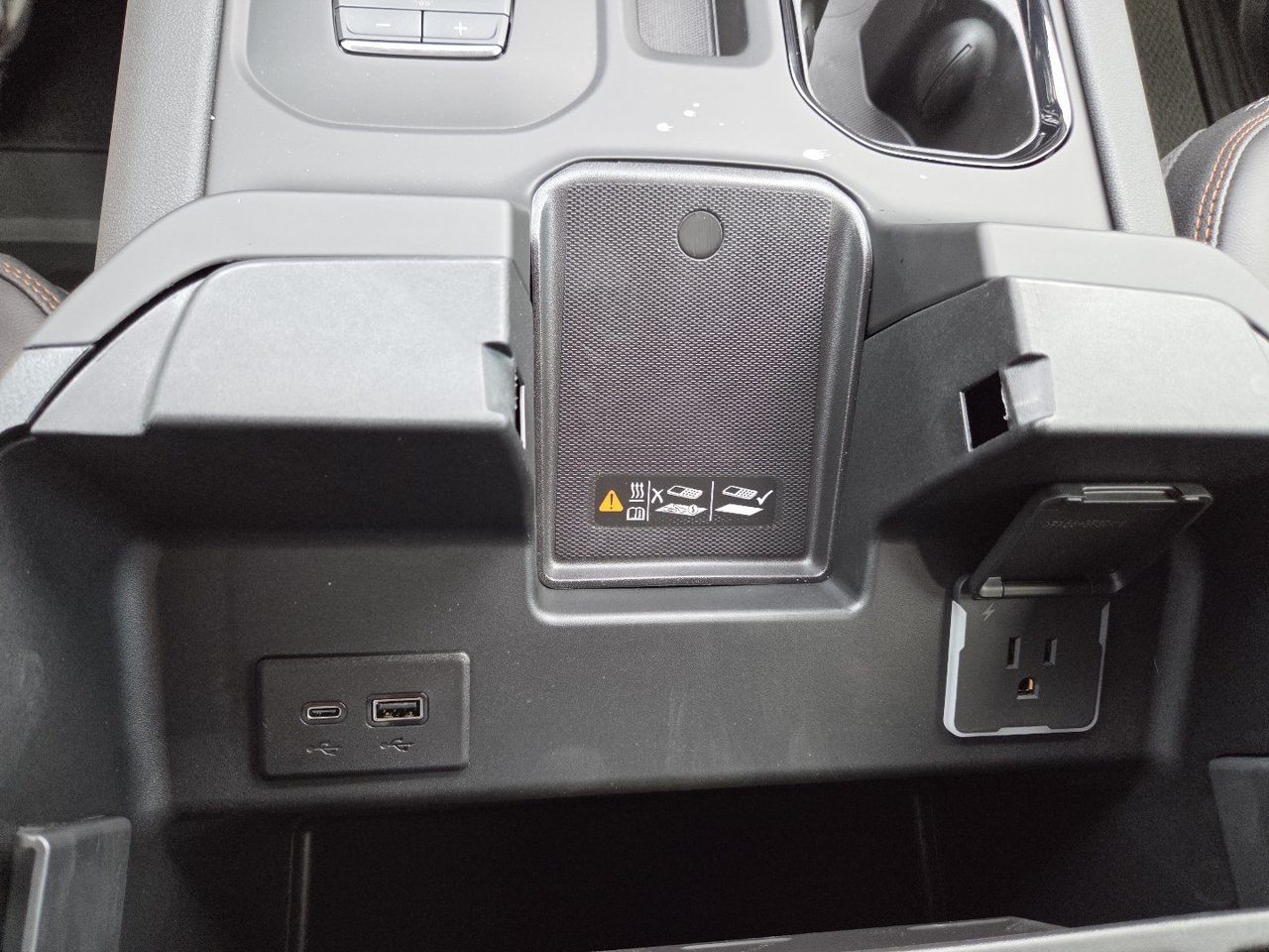 2026 GMC Sierra 2500HD AT4 - Photo 12
