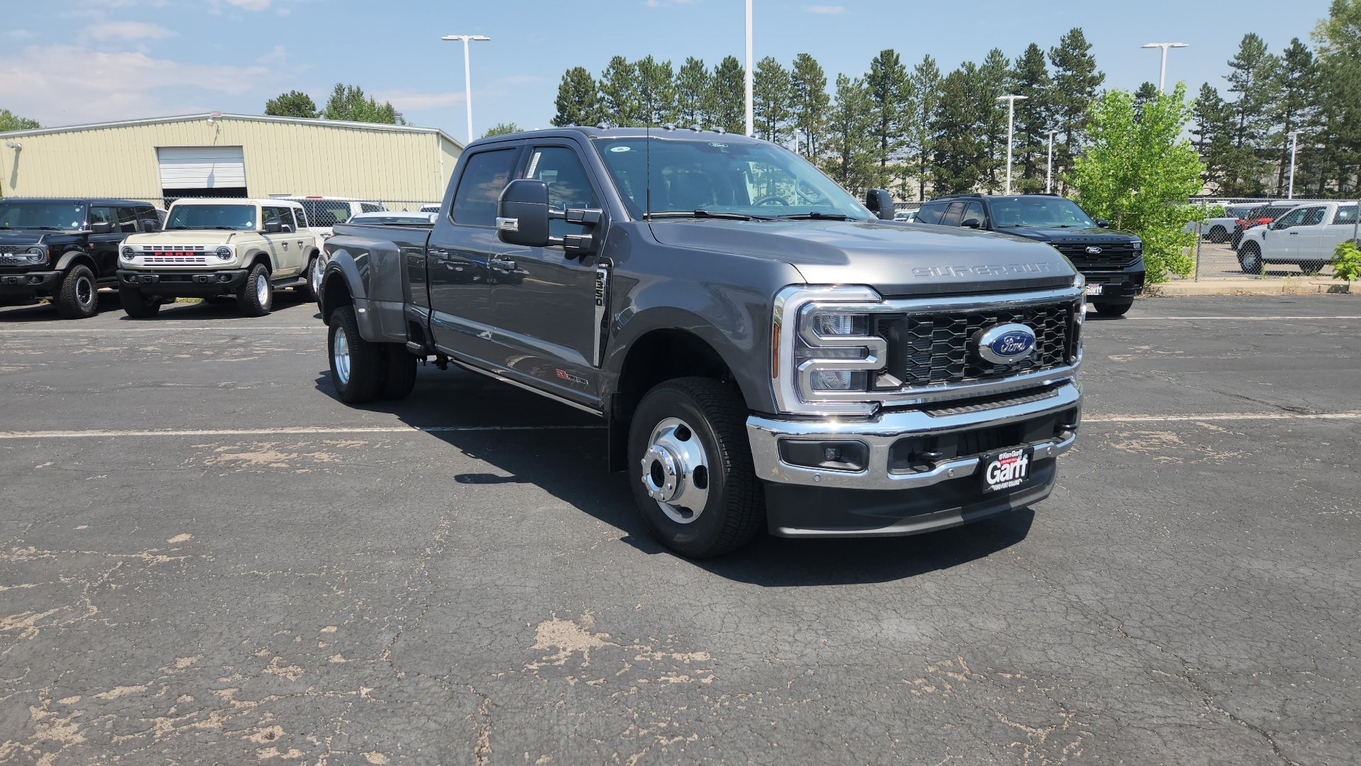 New 2026 Carbonized Gray Metallic Ford LARIAT image 8