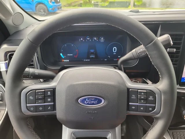 New 2026 White Metallic Ford Lariat image 31