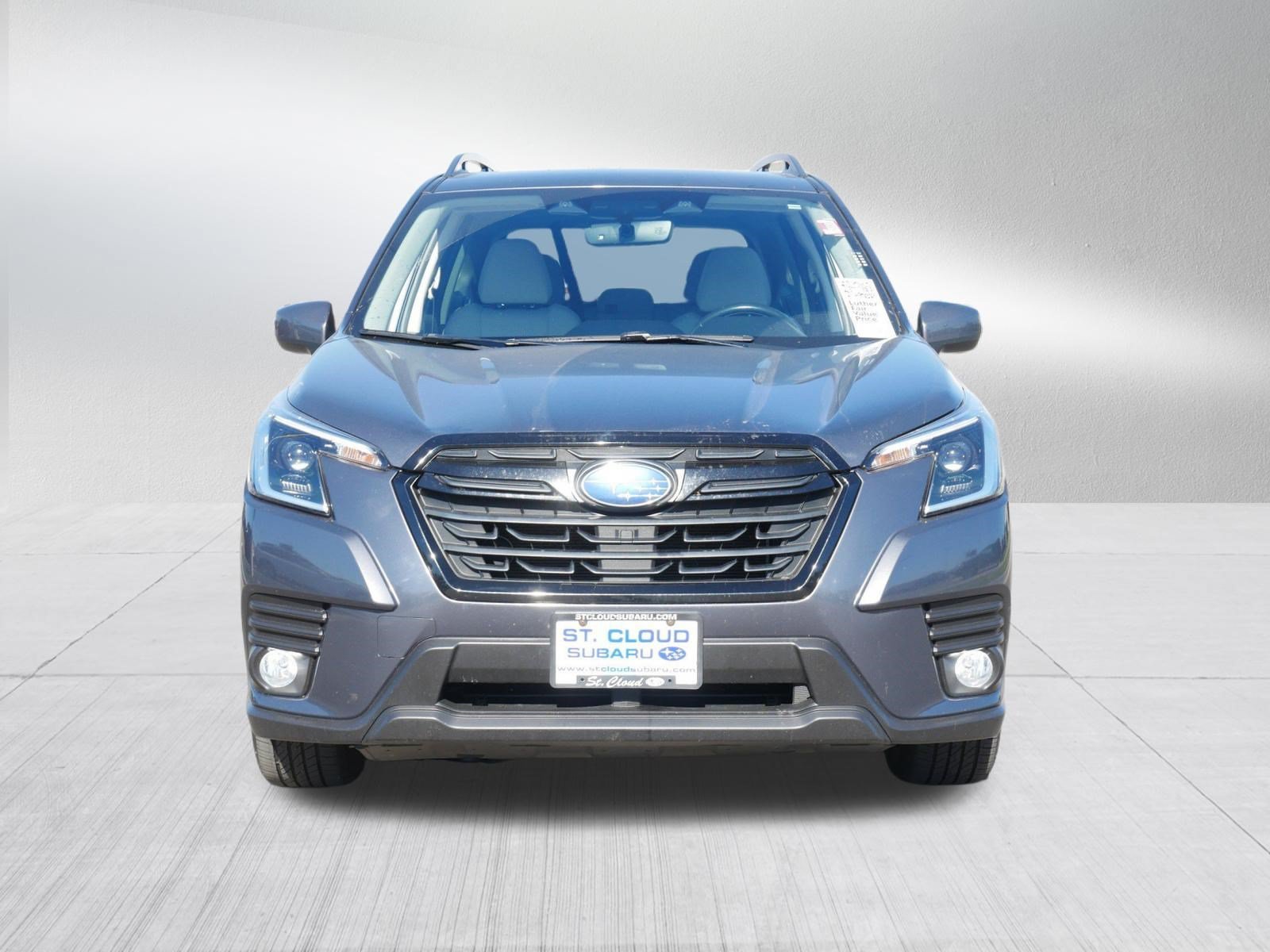 Used 2022 Subaru Forester Premium with VIN JF2SKADC1NH508257 for sale in Saint Cloud, Minnesota