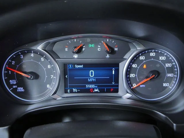 Used 2024 Blue GMC SLE image 31