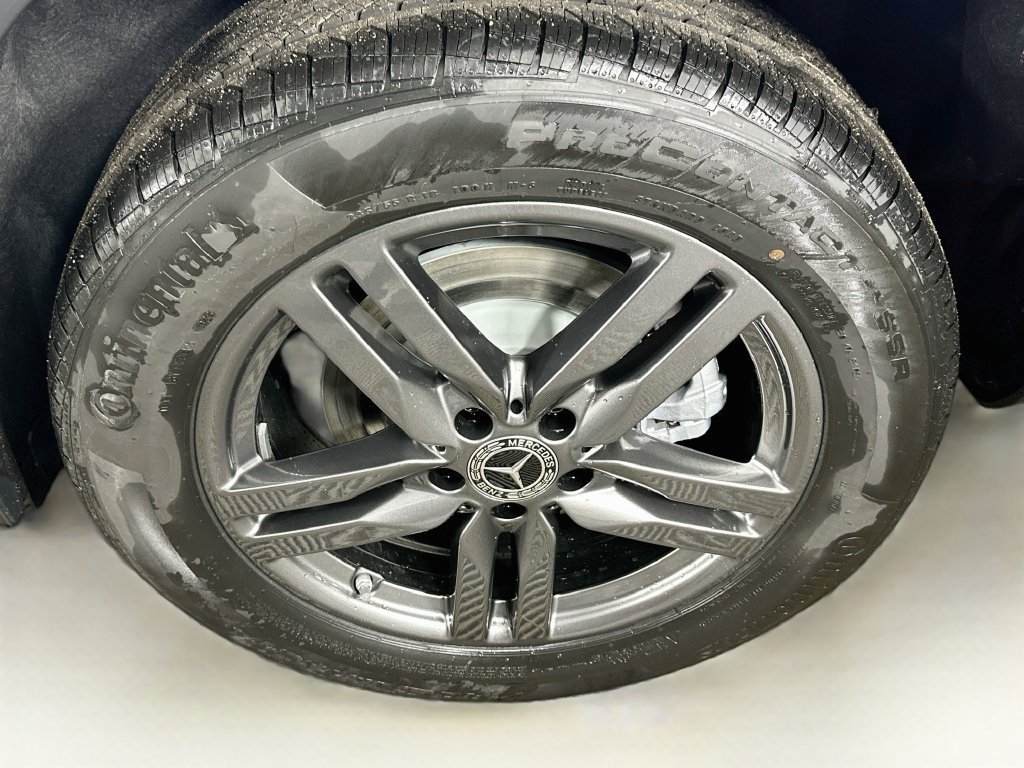 New 2026 Polar White Mercedes-Benz GLA 250 image 59