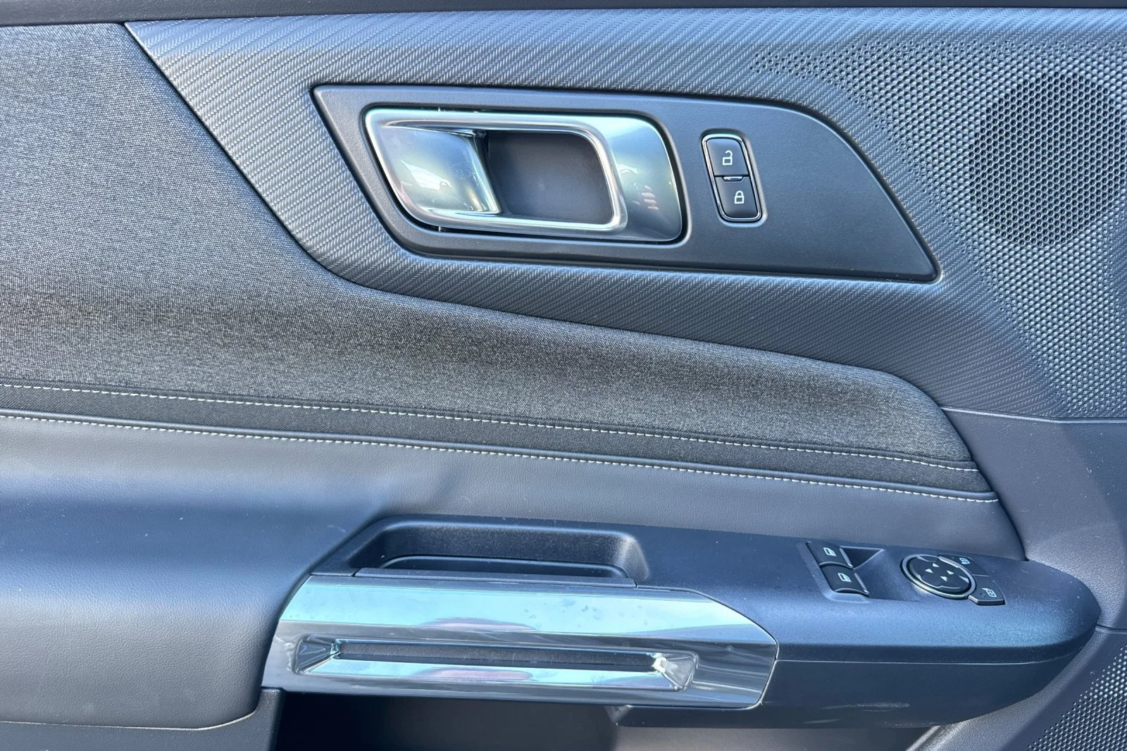2026 Ford Mustang EcoBoost Fastback - Photo 11