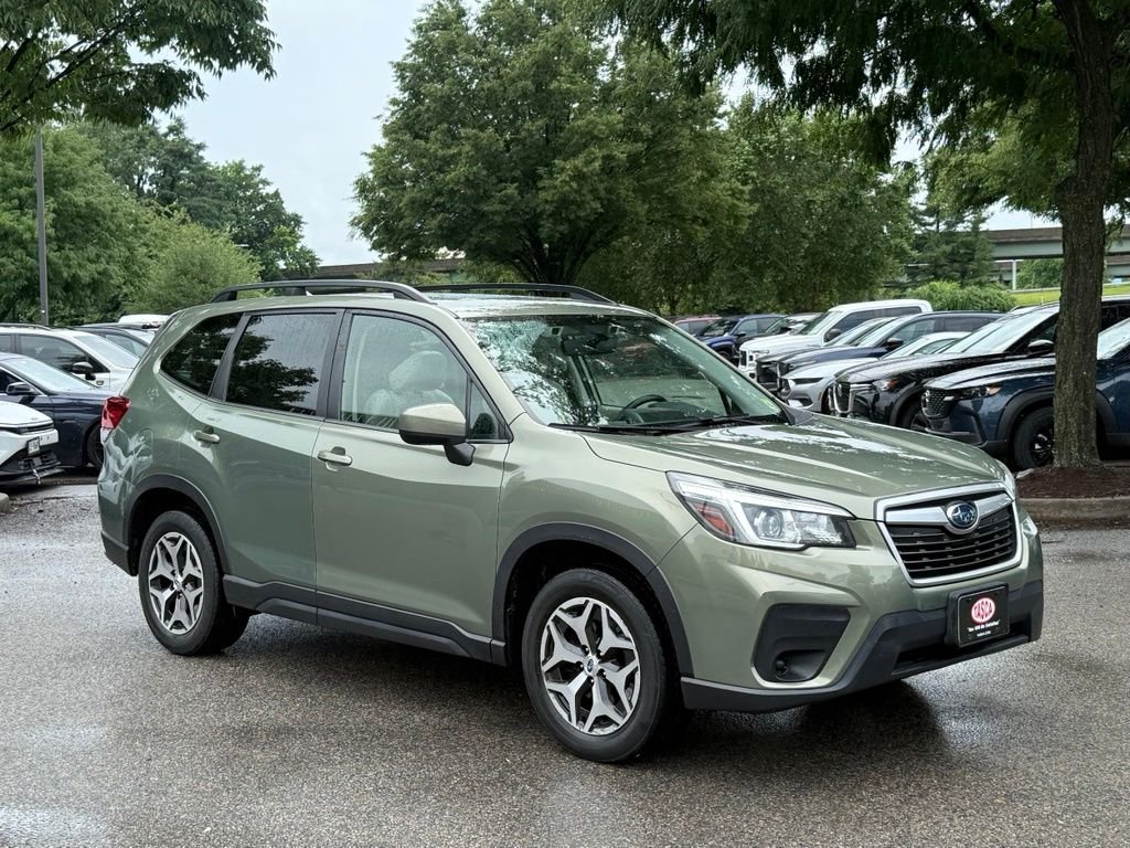 Used 2020 Green Subaru Premium image 1