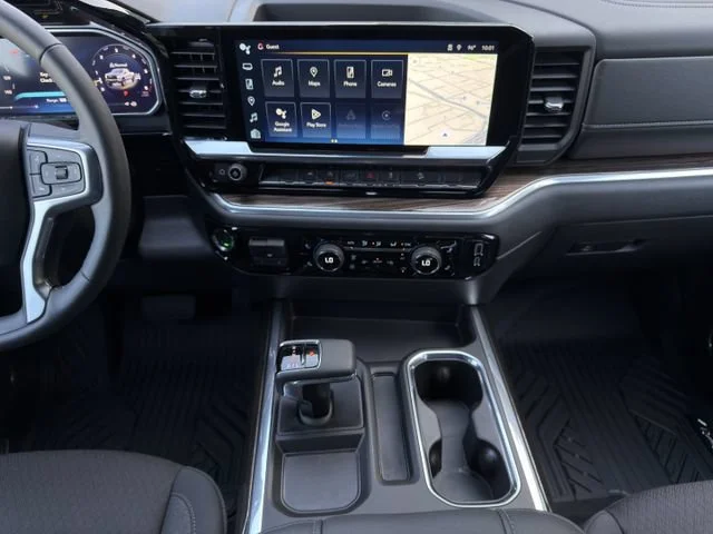New 2026 Summit White Chevrolet LT Trail Boss image 13