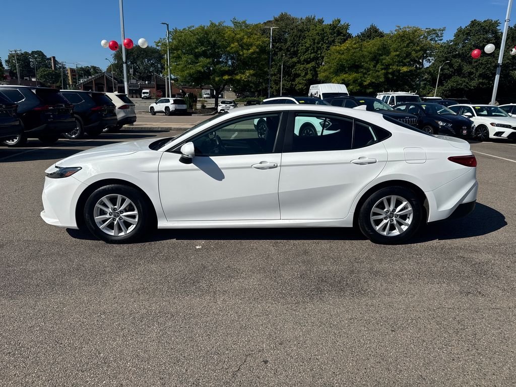 Used 2025 White Toyota LE image 4