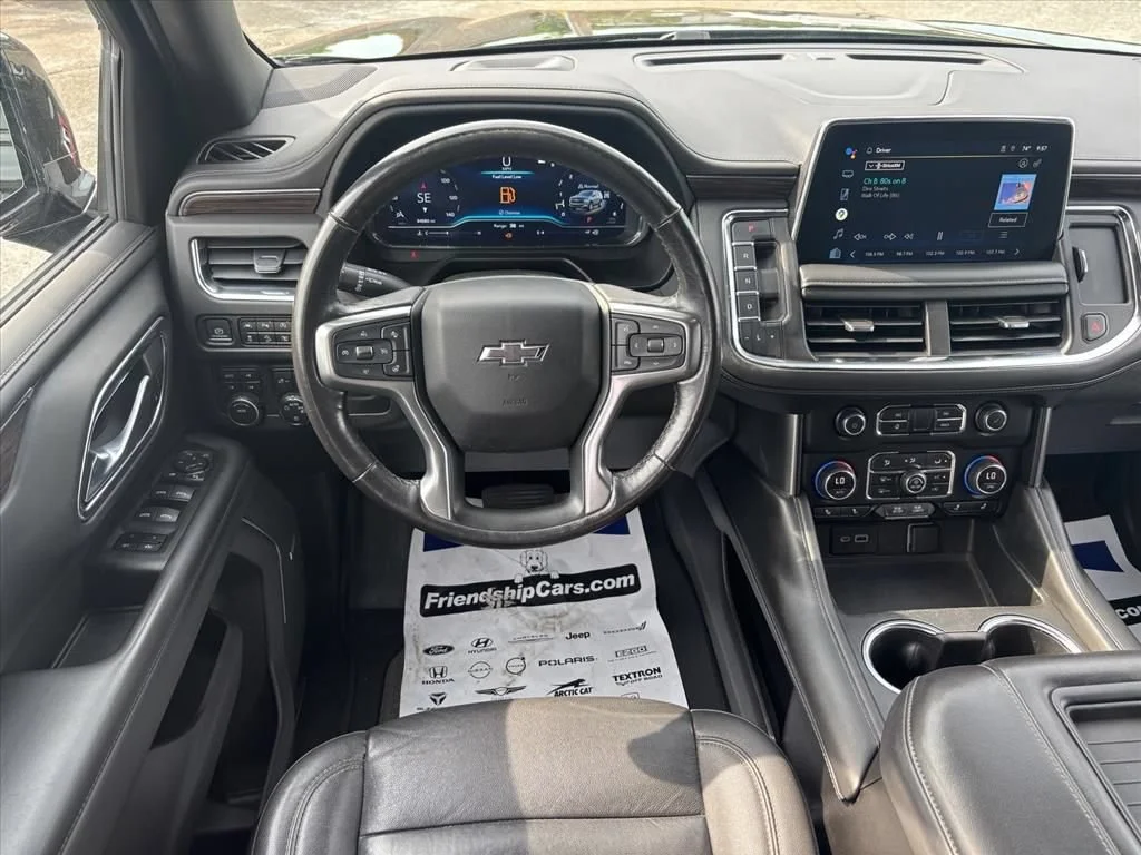 Used 2022 Black Chevrolet Z71 image 3